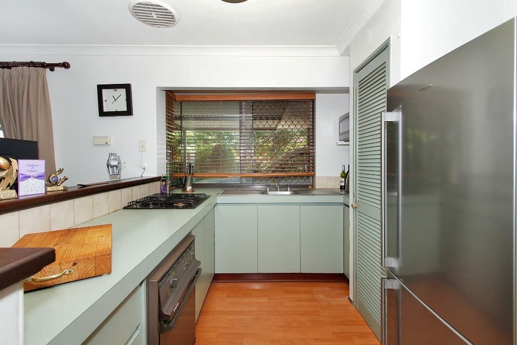 6 Darling Court, MADDINGTON WA 6109, Maddington - Thumbnail 2