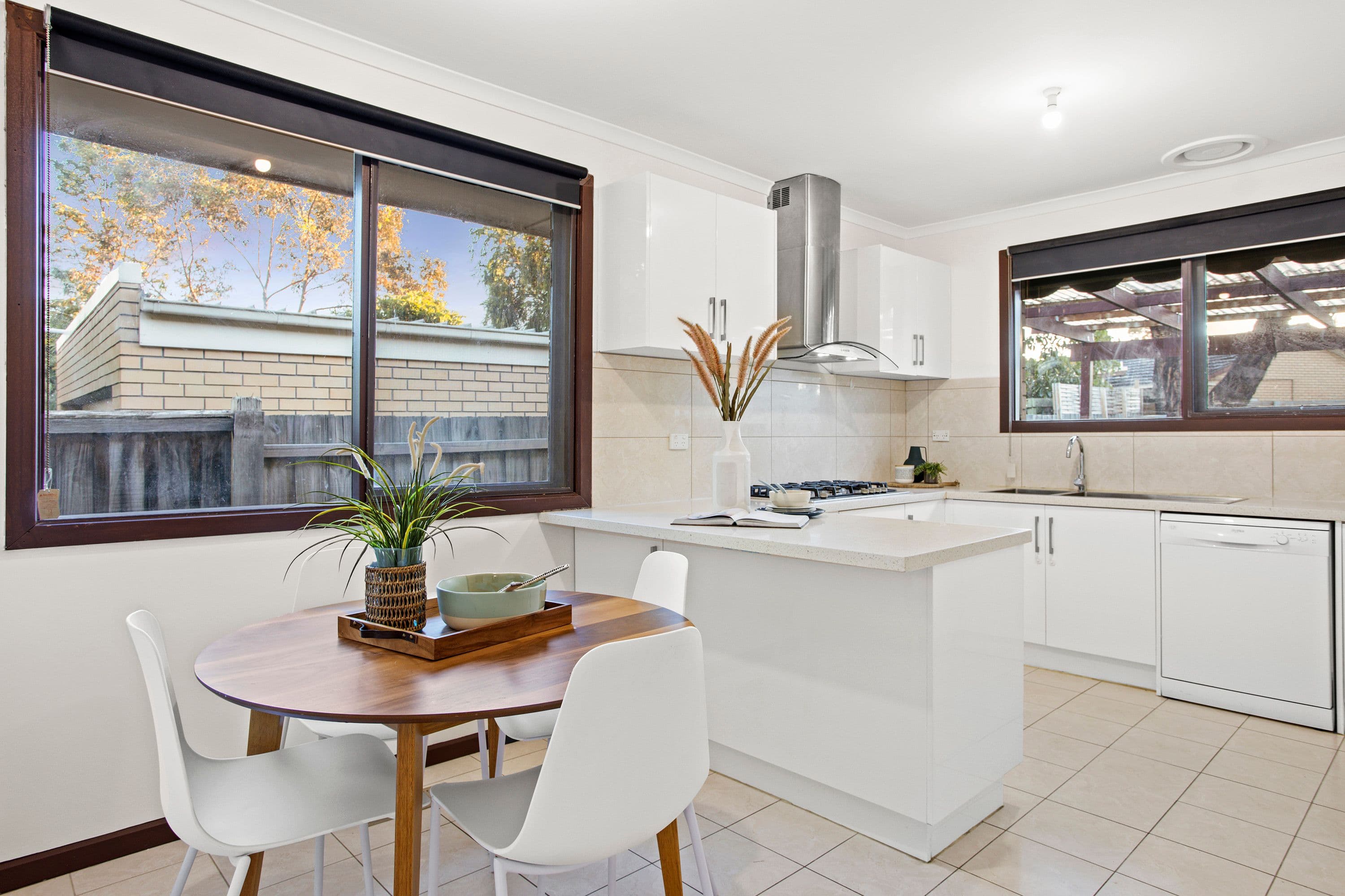 27 Gauntlet Avenue, Glen Waverley VIC 3150, Glen Waverley - Thumbnail 6