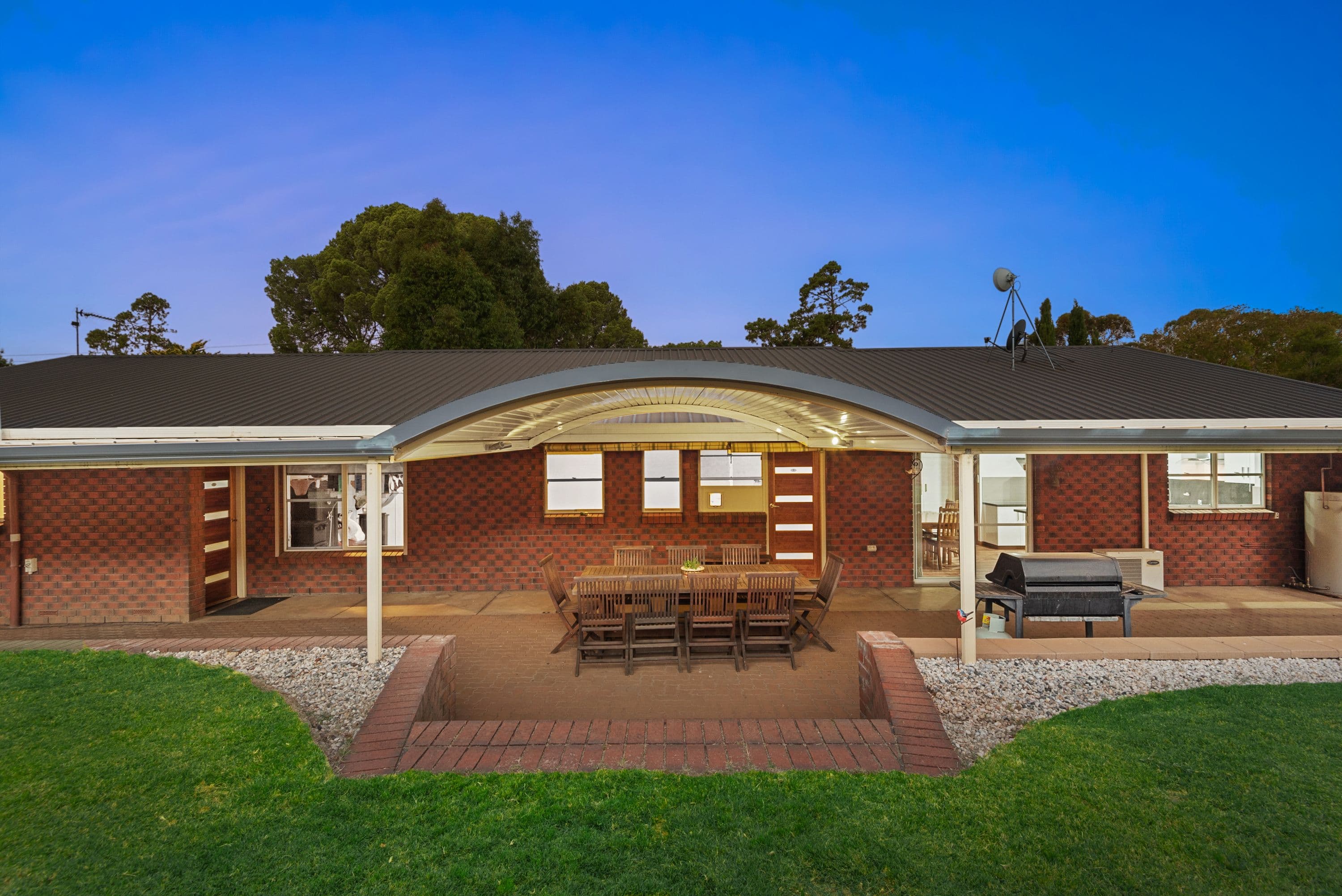 16 Radford Road, Angaston SA 5353, Angaston - Image 1