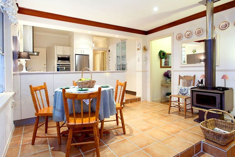 64 Mars Street, COORPAROO QLD 4151, Coorparoo - Thumbnail 6