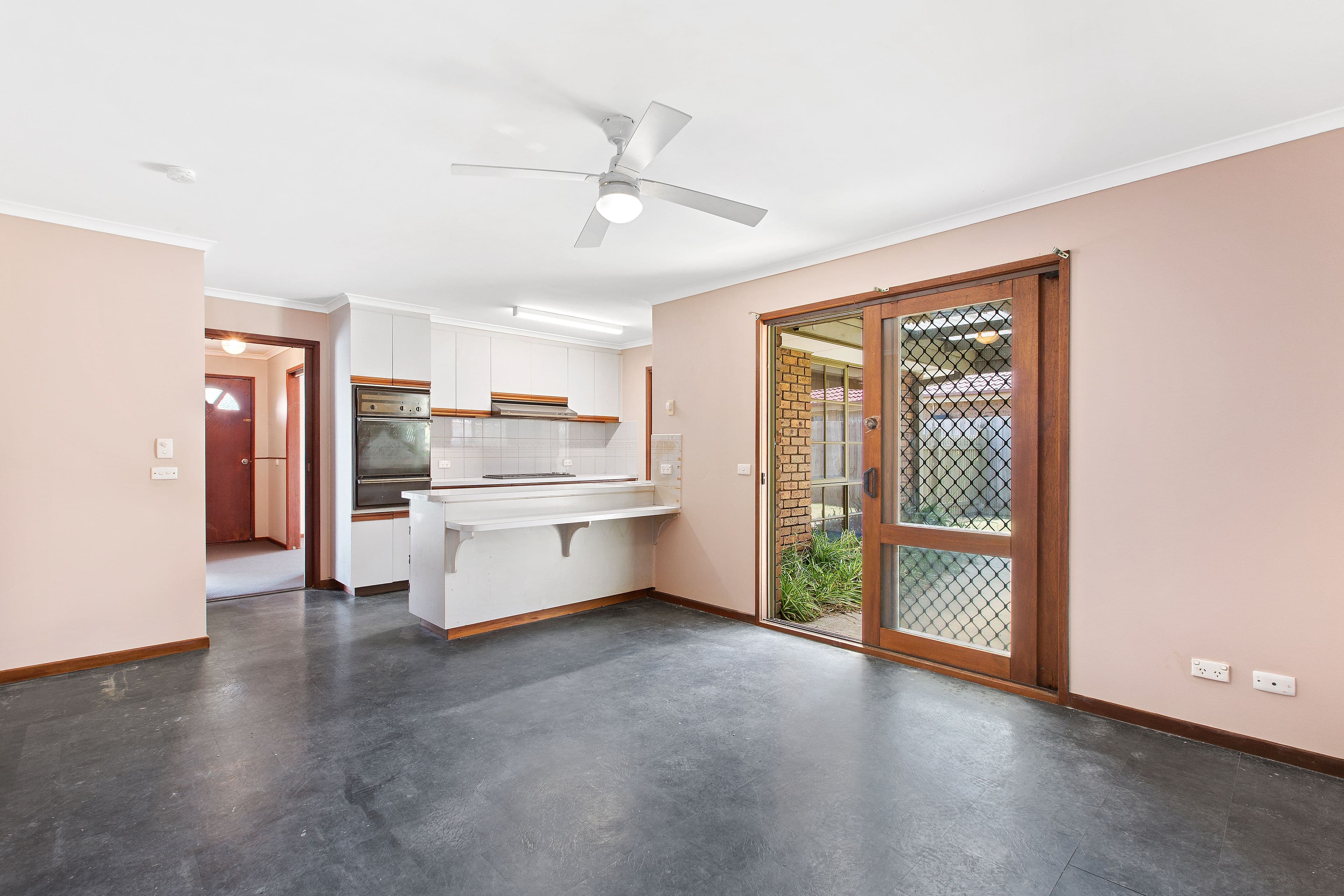 19 Peregrine Place, Carrum Downs VIC 3201, Carrum Downs - Thumbnail 3