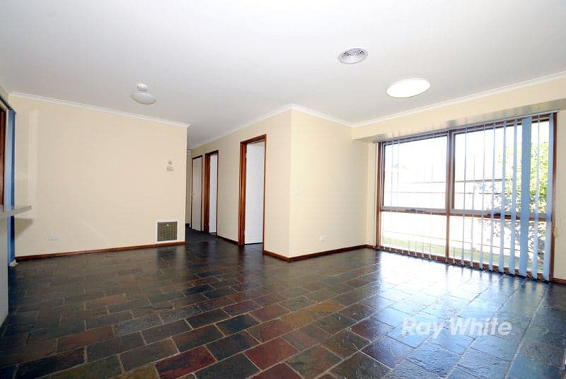 34 Cromwell Drive, ROWVILLE VIC 3178, Rowville - Thumbnail 5