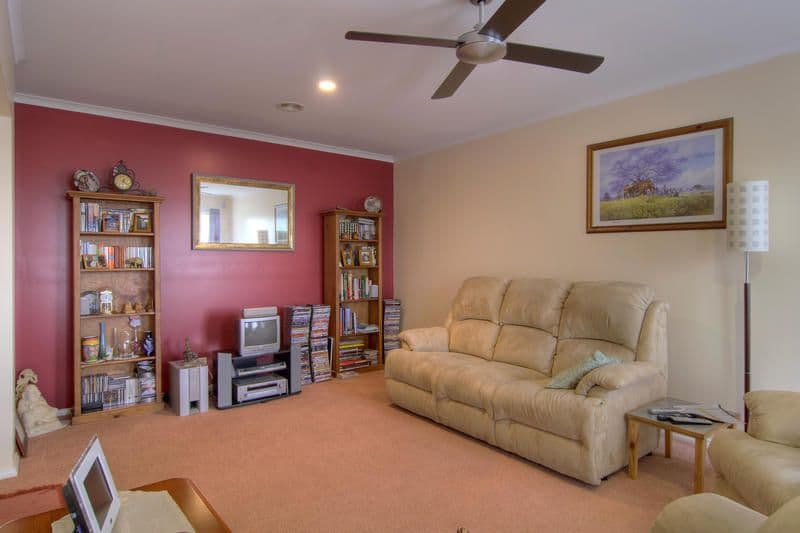 17 Robert Street, SOMERVILLE VIC 3912, Somerville - Thumbnail 3