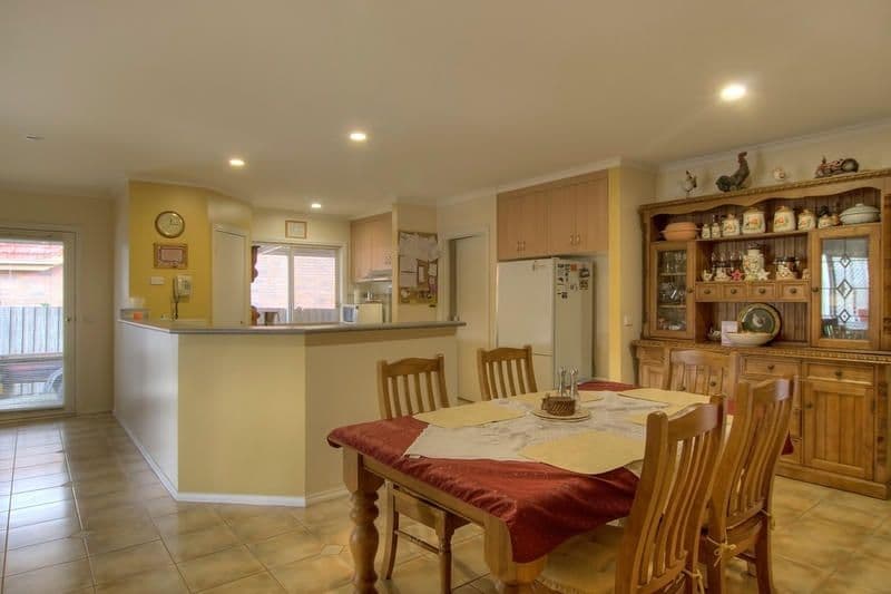 17 Robert Street, SOMERVILLE VIC 3912, Somerville - Thumbnail 4