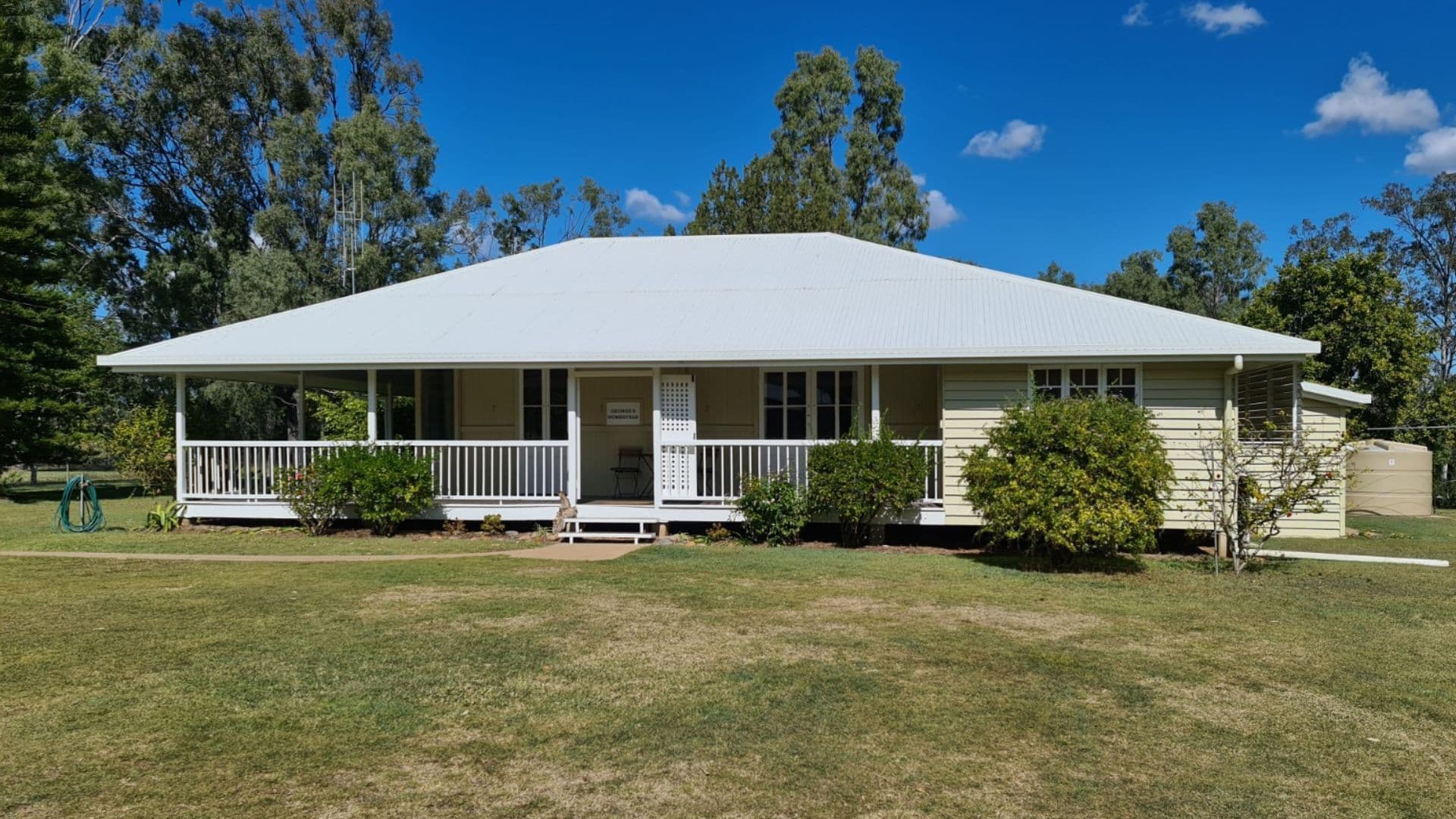 9 Bushnell Street, Gayndah QLD 4625, Gayndah - Thumbnail 2
