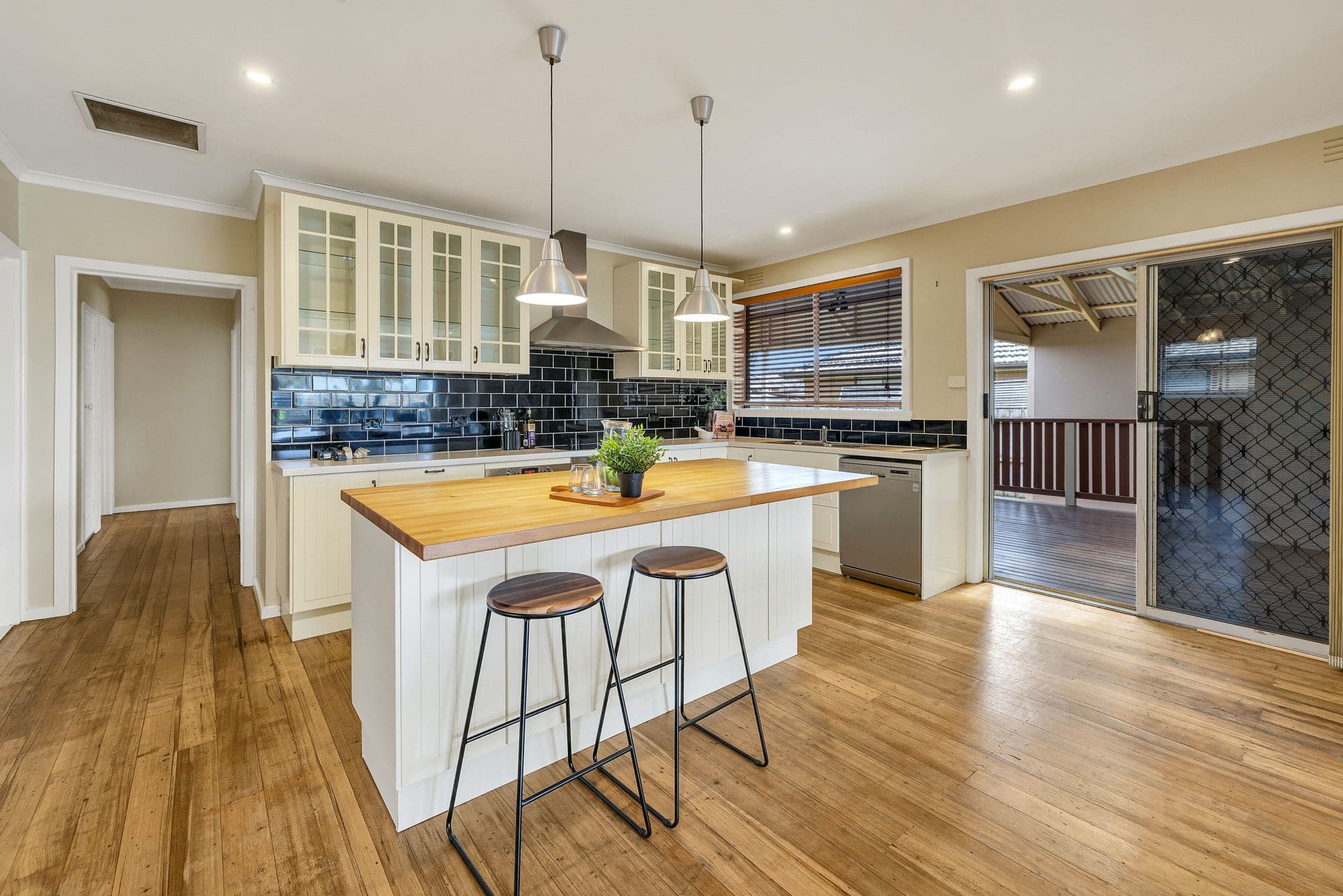 67 Mossfiel Drive, Hoppers Crossing VIC 3029, Hoppers Crossing - Thumbnail 4