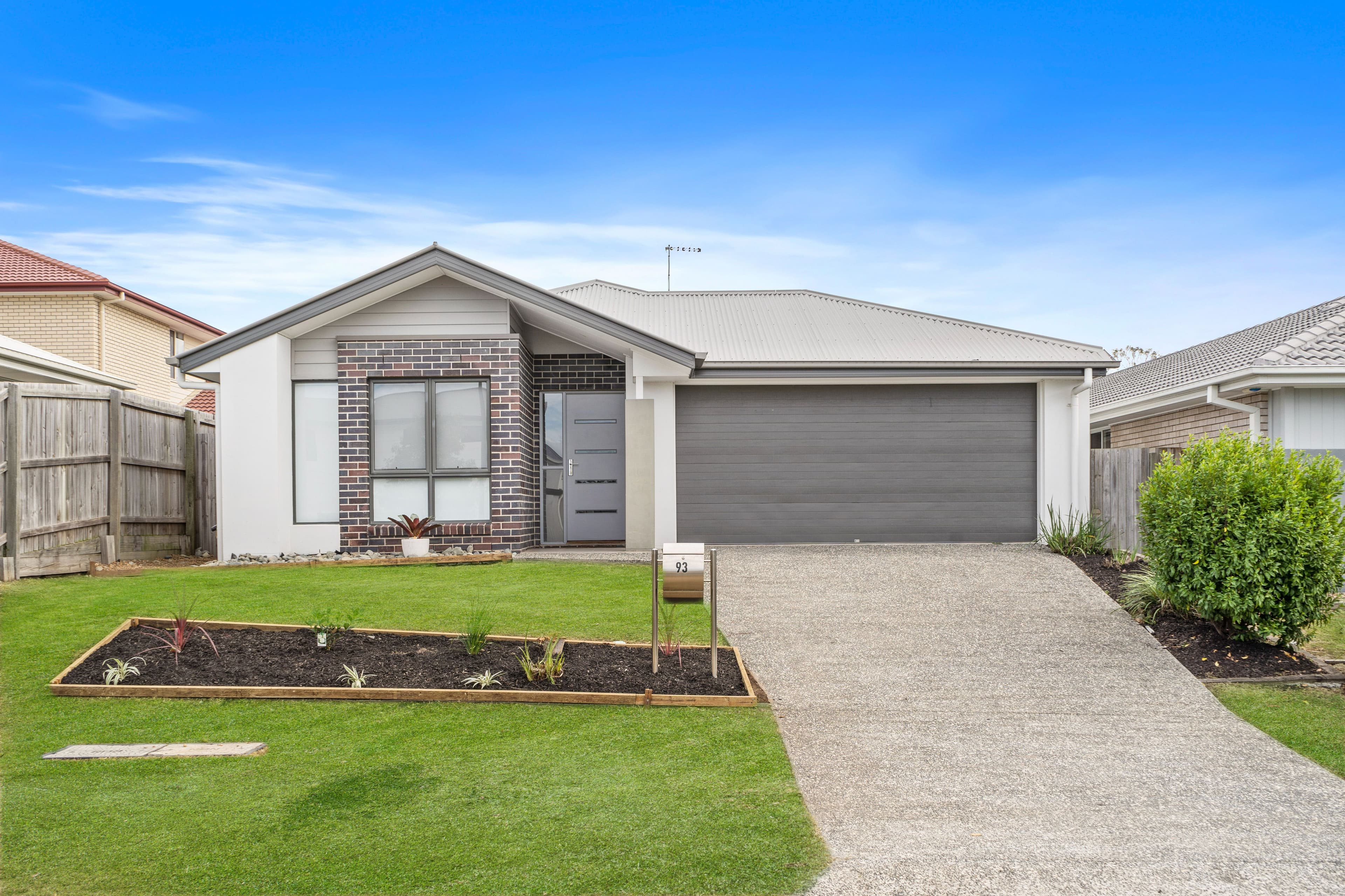 93 Ridgevale Boulevard, Holmview QLD 4207, Holmview - Image 1