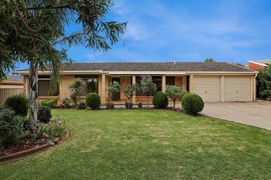 22 Beaufort Crescent, FELIXSTOW SA 5070, Felixstow - Thumbnail 2