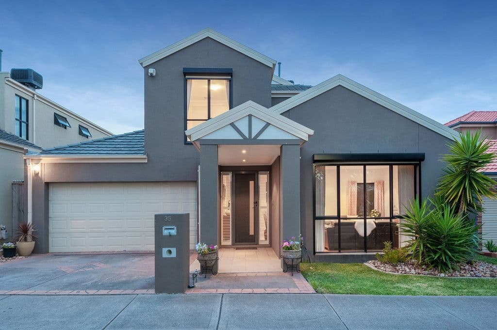 35 Troward Harvey Way, Craigieburn VIC 3064, Craigieburn - Image 1