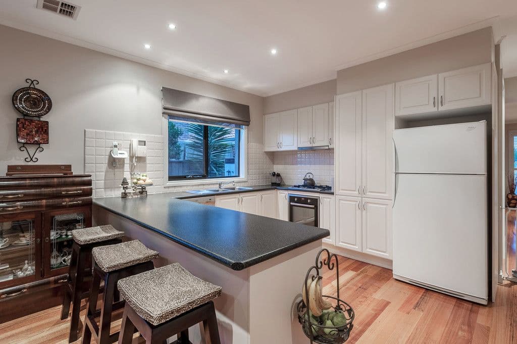 35 Troward Harvey Way, Craigieburn VIC 3064, Craigieburn - Thumbnail 3