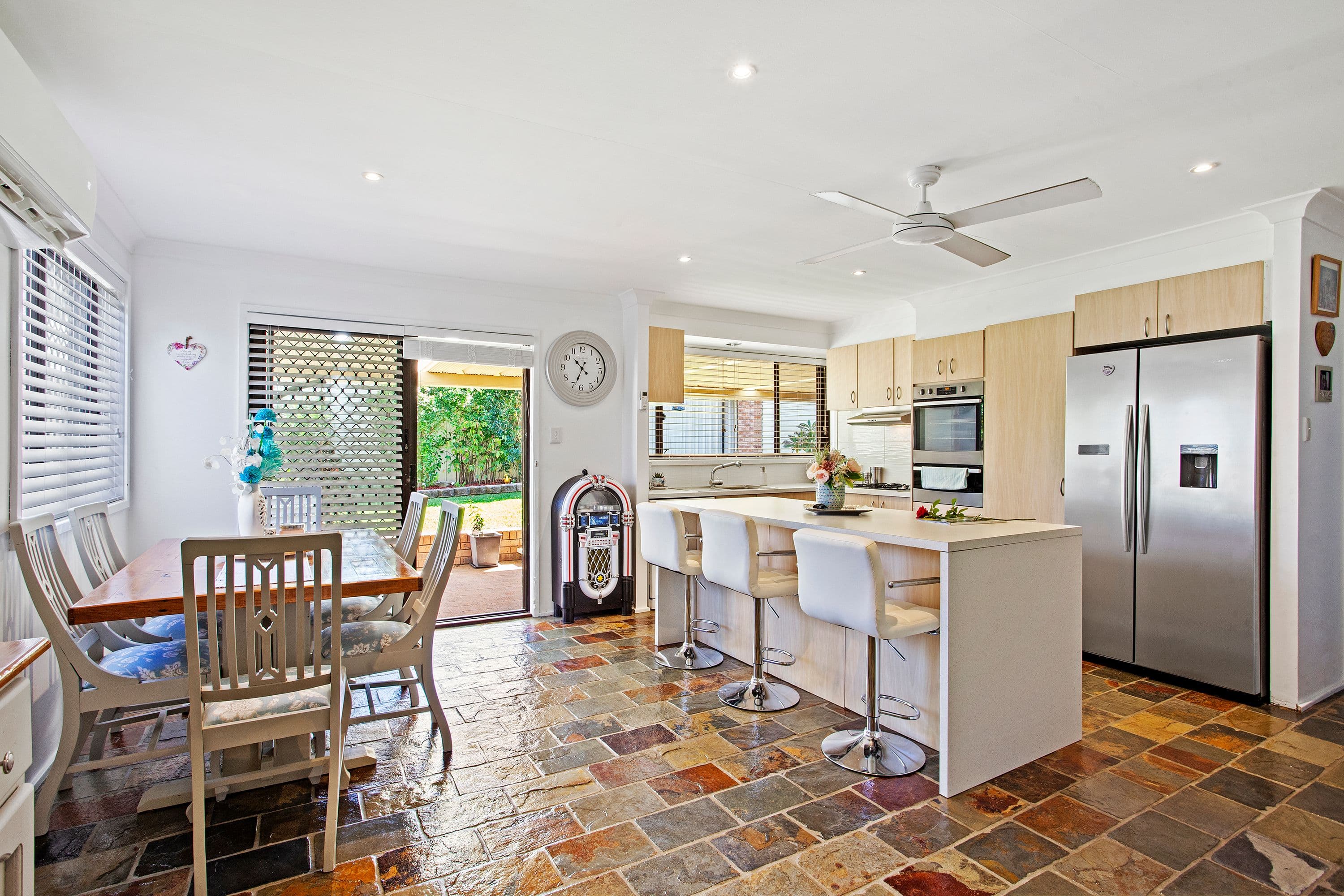 149 Cresthaven Avenue, Bateau Bay NSW 2261, Bateau Bay - Thumbnail 2