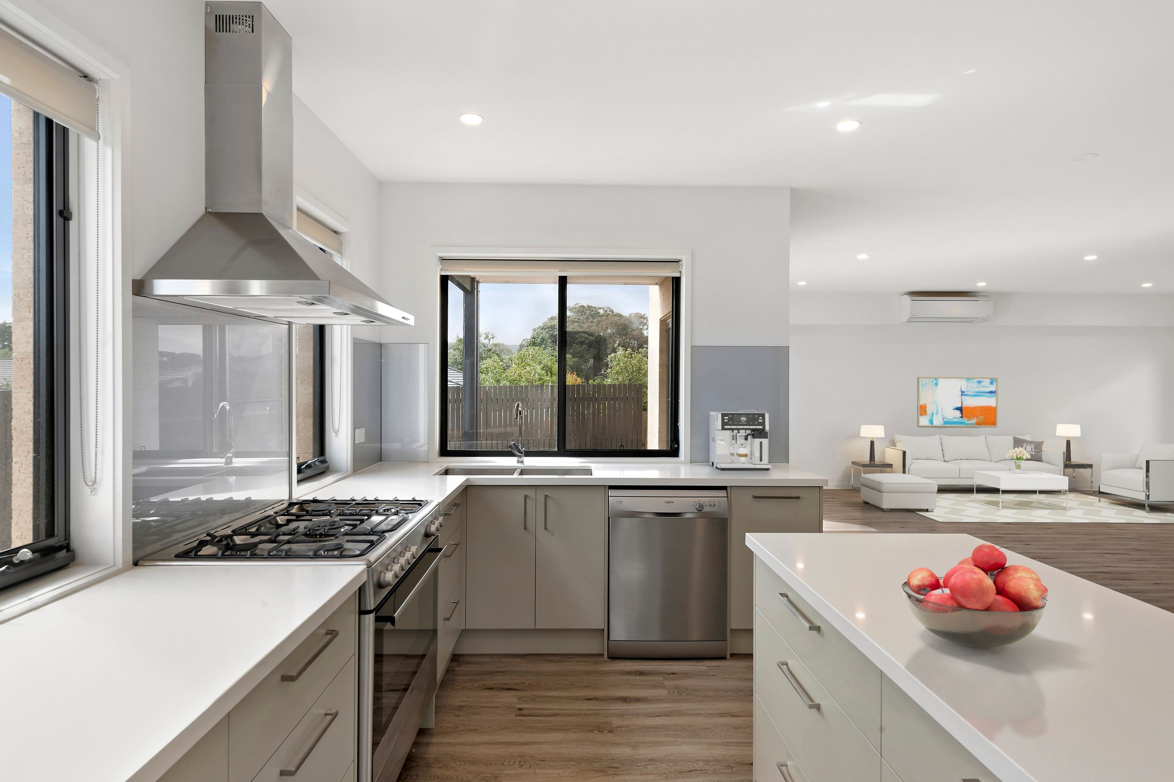334 Eastbourne Road, Rosebud VIC 3939, Rosebud - Thumbnail 2