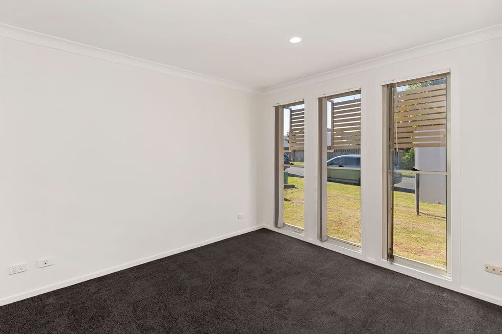 5 Pearl Street, Coomera QLD 4209, Coomera - Thumbnail 3