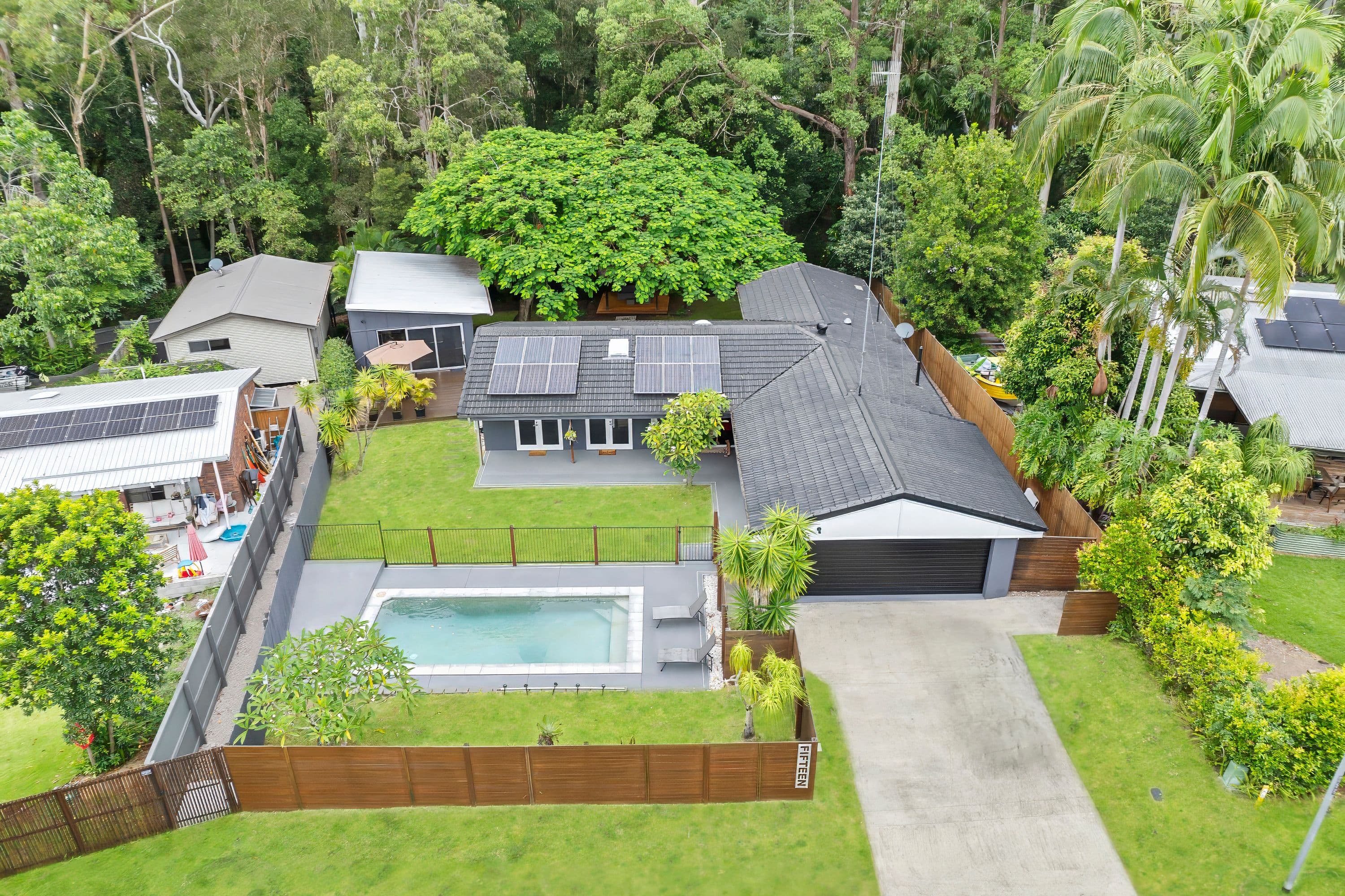 15 Palm Grove Crescent, Tewantin QLD 4565, Tewantin - Thumbnail 2