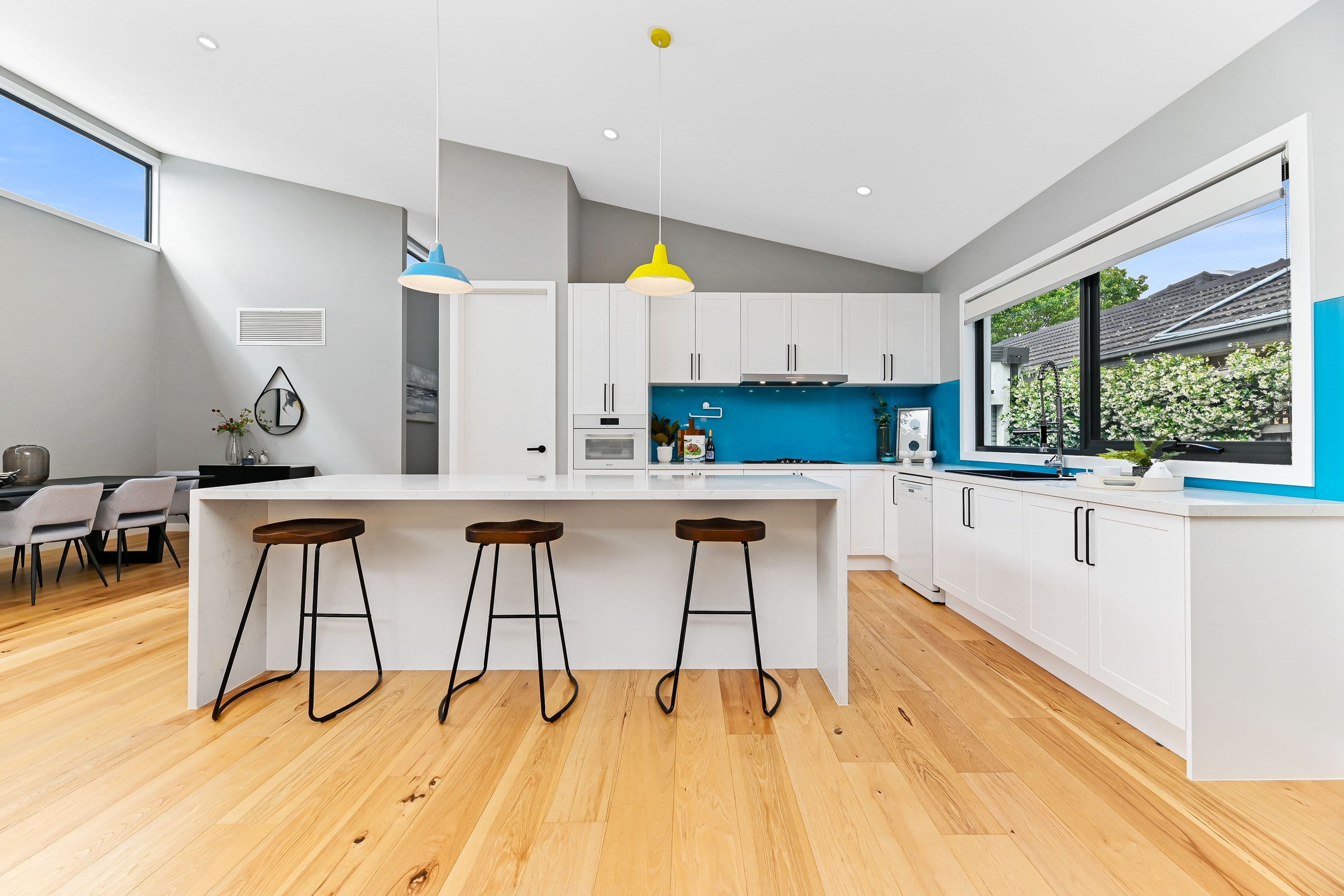 15 Allister Street, Mount Waverley VIC 3149, Mount Waverley - Thumbnail 4