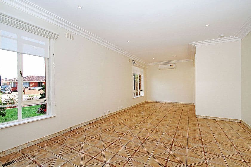 18 Mackey Street, LALOR VIC 3075, Lalor - Thumbnail 4