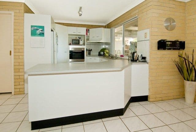 30 Wantana Crescent, EDENS LANDING QLD 4207, Edens Landing - Thumbnail 7