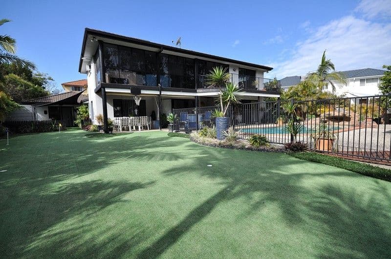 3 Delonix Court, ARUNDEL QLD 4214, Arundel - Image 1