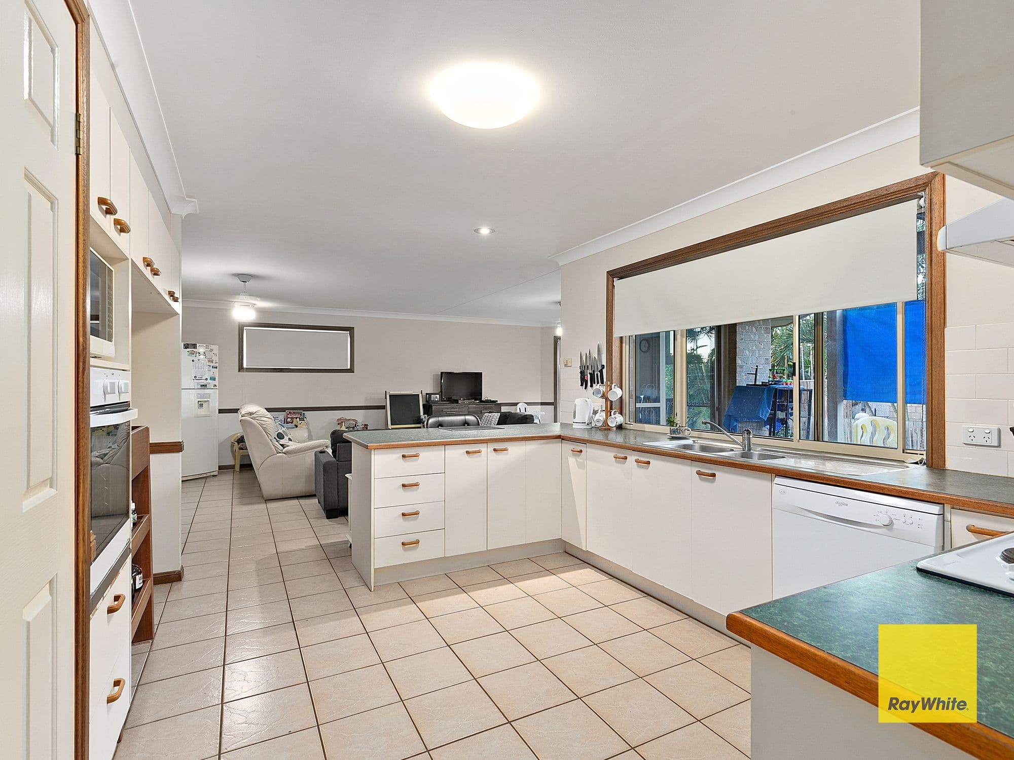 17 Paranka Drive North, Cleveland QLD 4163, Cleveland - Thumbnail 6