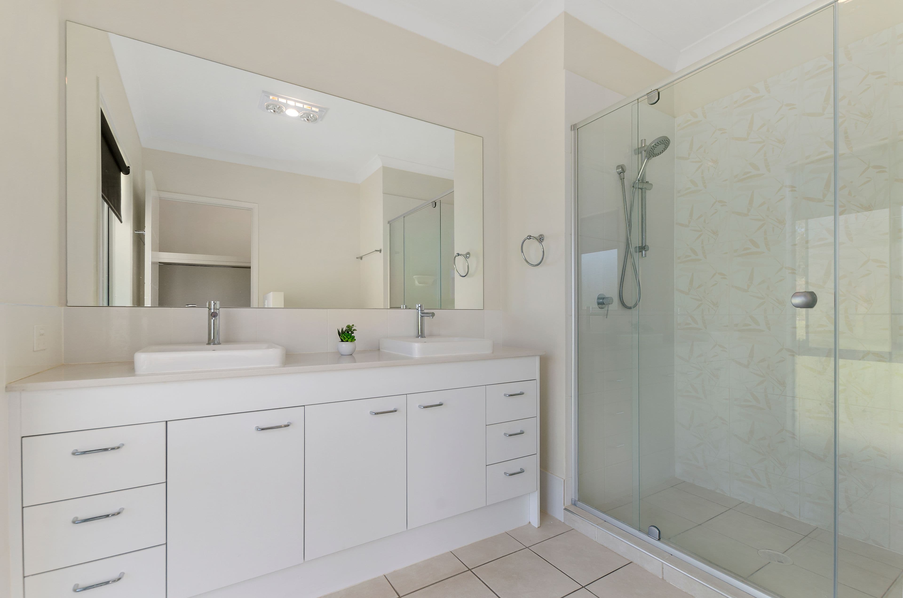57 West Parade, Hill Top - Thumbnail 7