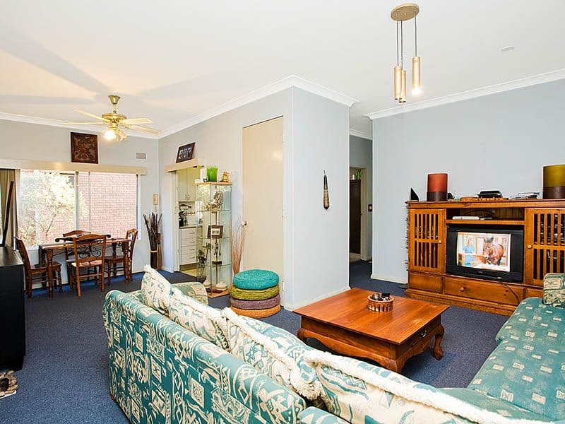 10-12 Queens Road, BRIGHTON-LE-SANDS NSW 2216, Brighton-Le-Sands - Thumbnail 3