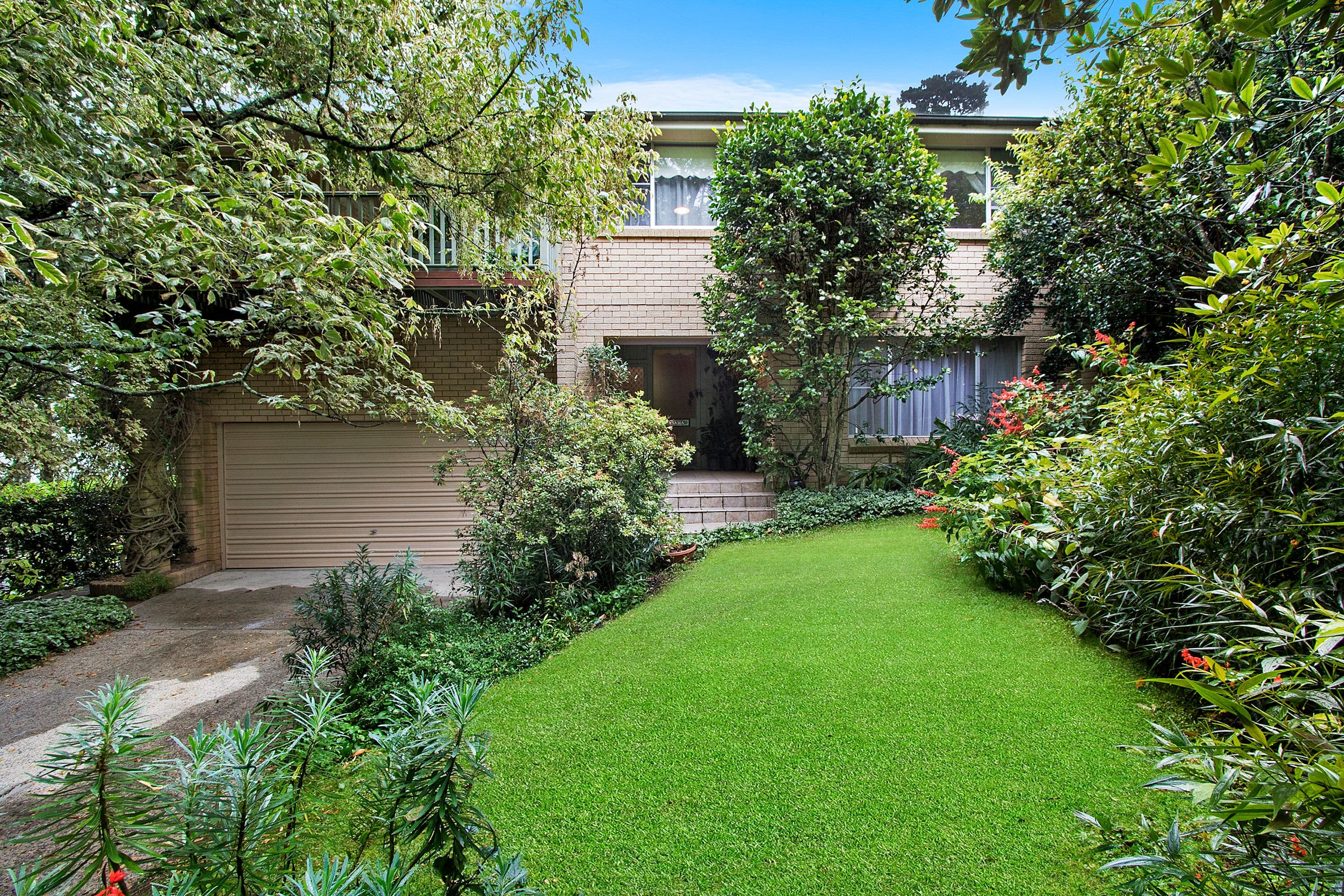 33 Coach House Place, Kurrajong Heights - Image 1
