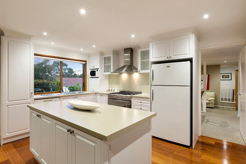 8 Lyndal Close, Doncaster East, VIC 3109, Doncaster East - Thumbnail 4