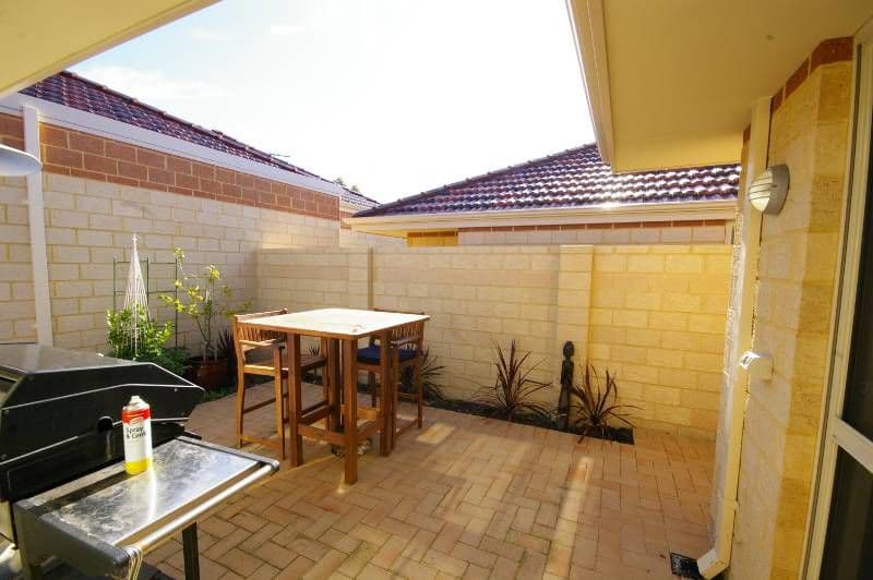 36 Heyshott Road, BALGA WA 6061, Balga - Thumbnail 2