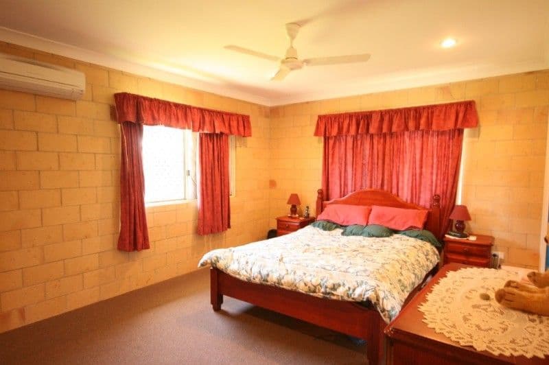 23 Swan Street, ARMSTRONG BEACH QLD 4737, Armstrong Beach - Thumbnail 8