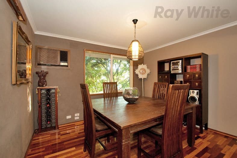 12 WOODLAND Avenue, CROYDON VIC 3136, Croydon - Thumbnail 5
