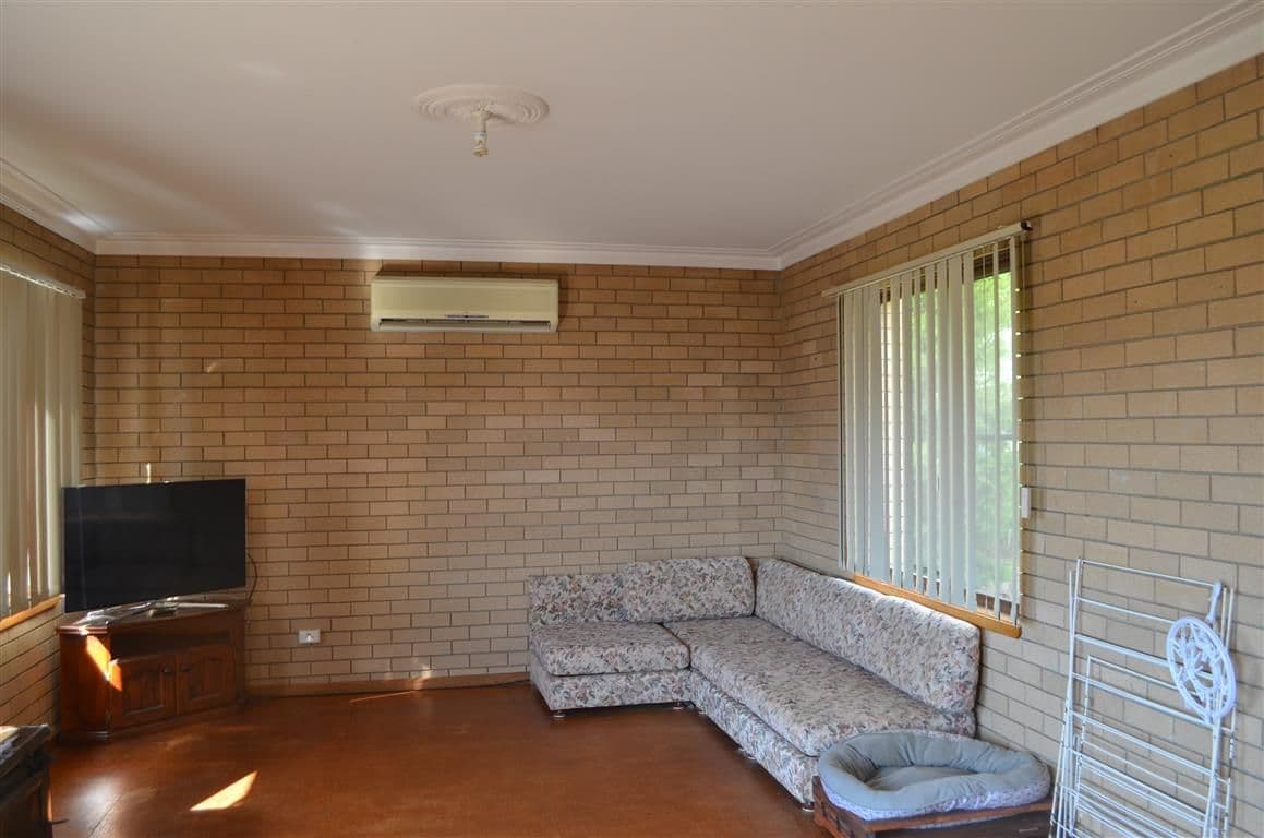 56 Howick Street, Tumut - Thumbnail 7