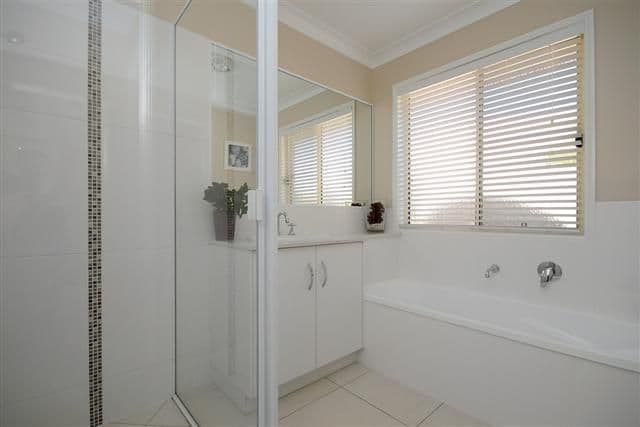 14 Jay Street, WESTBROOK QLD 4350, Westbrook - Thumbnail 7