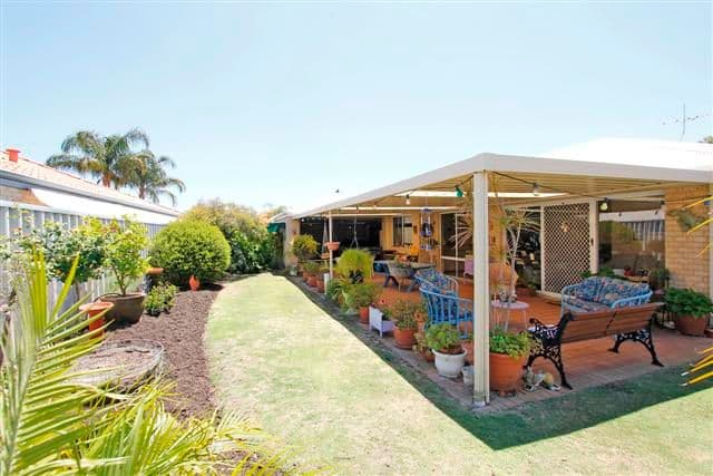 11 St Andrews Crescent, CANNING VALE WA 6155, Canning Vale - Thumbnail 4
