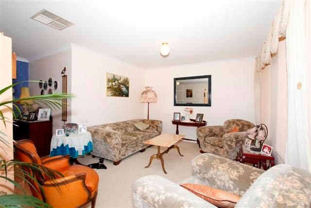 11 St Andrews Crescent, CANNING VALE WA 6155, Canning Vale - Thumbnail 8