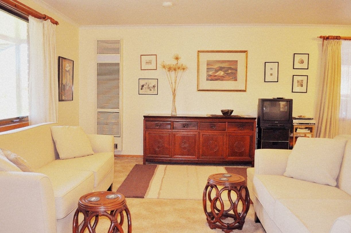 16 Bandera Avenue, GLENFIELD PARK NSW 2650, Glenfield Park - Thumbnail 2