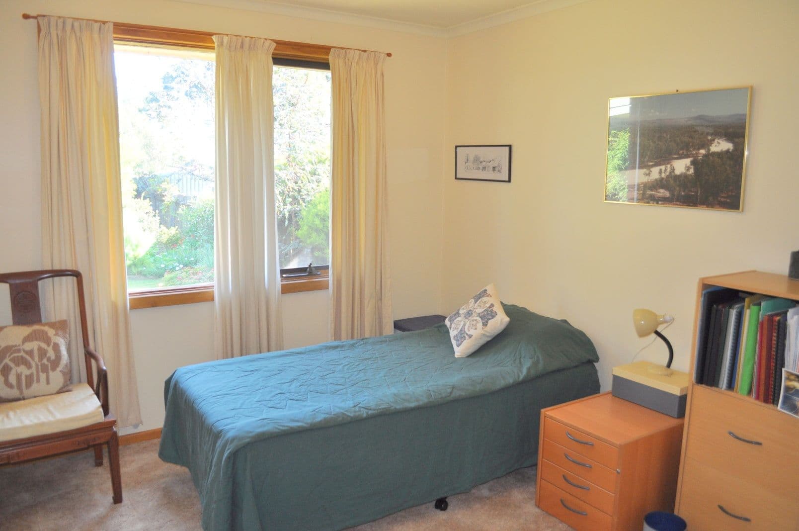 16 Bandera Avenue, GLENFIELD PARK NSW 2650, Glenfield Park - Thumbnail 5