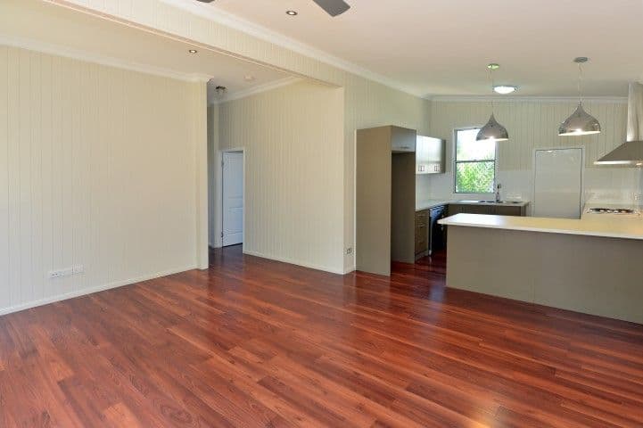 39 Gore Street, WESTBROOK QLD 4350, Westbrook - Thumbnail 2