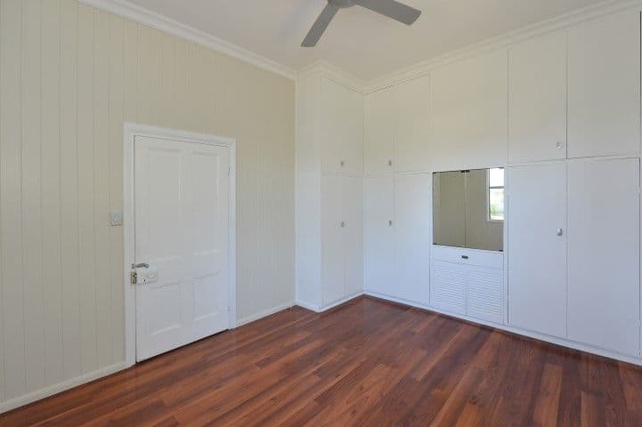 39 Gore Street, WESTBROOK QLD 4350, Westbrook - Thumbnail 8