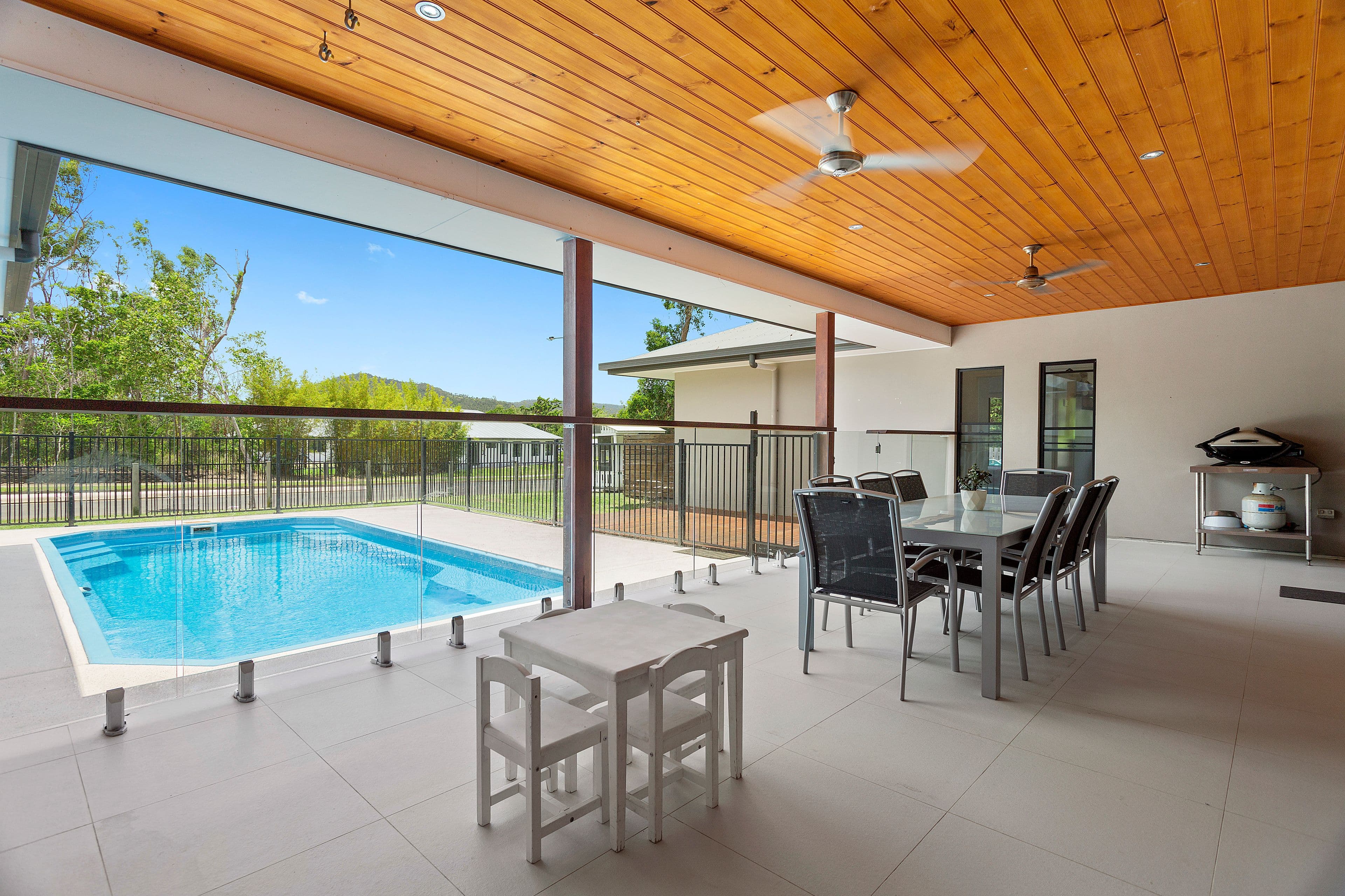 1 Bali Hi Place, Jubilee Pocket QLD 4802, Jubilee Pocket - Thumbnail 2