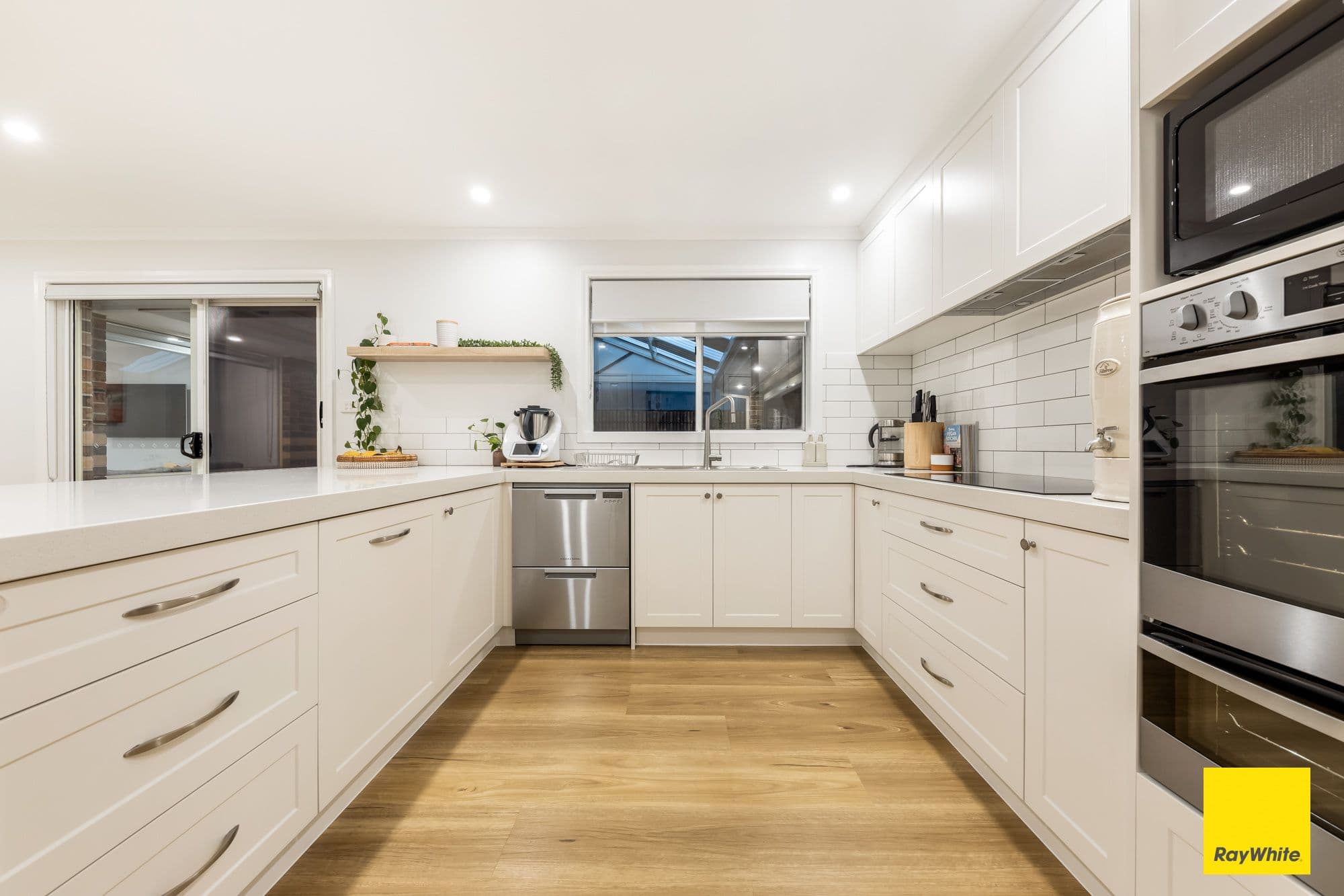 7 Mcmahon Crescent, Tarneit VIC 3029, Tarneit - Thumbnail 5