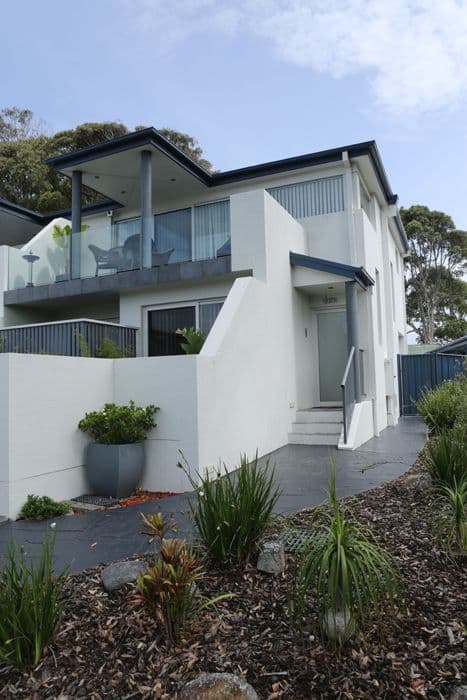 4 Marine Drive, Narooma NSW 2546, Narooma - Thumbnail 5