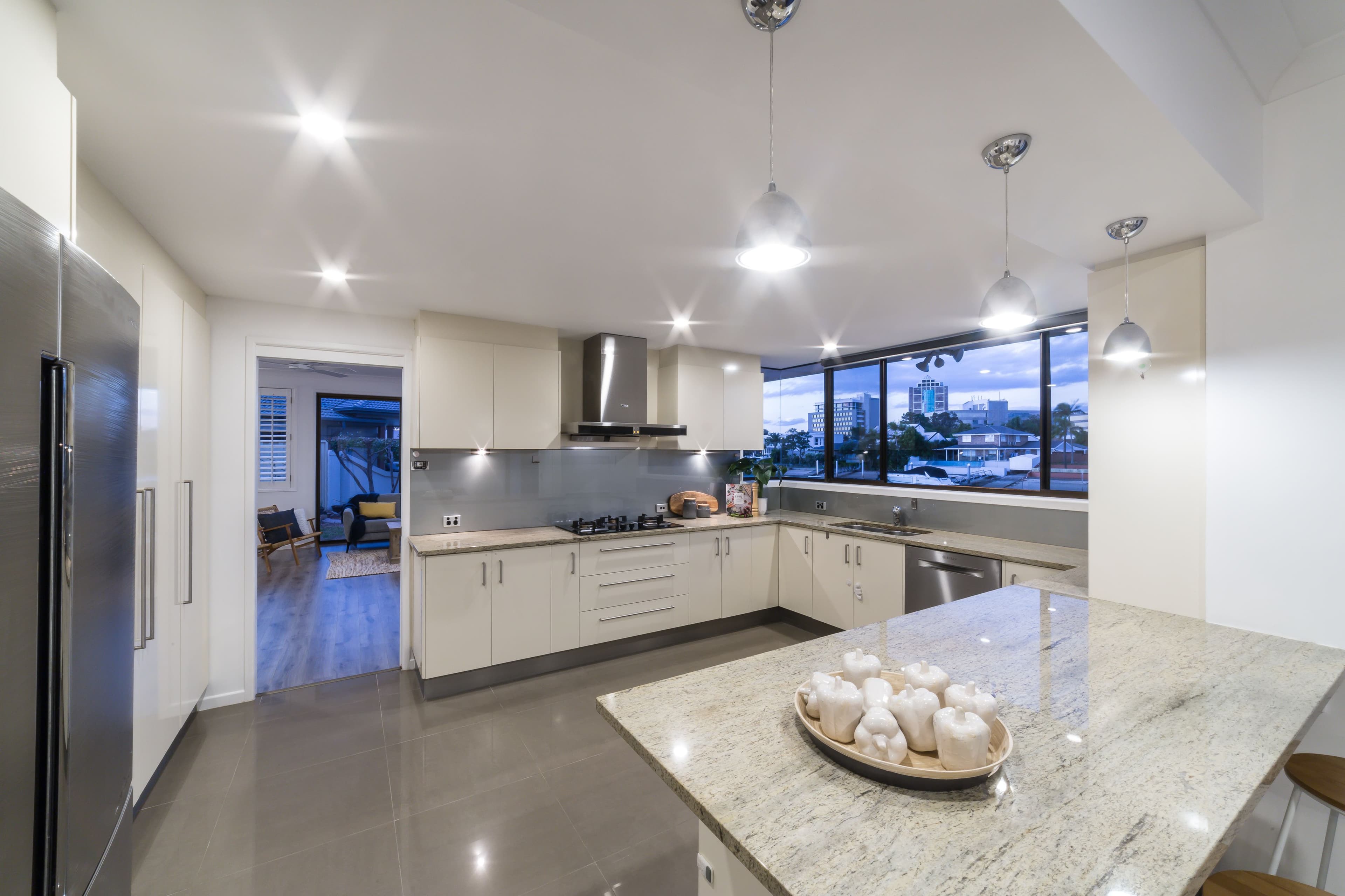 7 Daimler Drive, Bundall QLD 4217, Bundall - Thumbnail 8