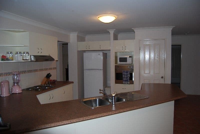 60 Cardwell Street, FOREST LAKE QLD 4078, Forest Lake - Thumbnail 3