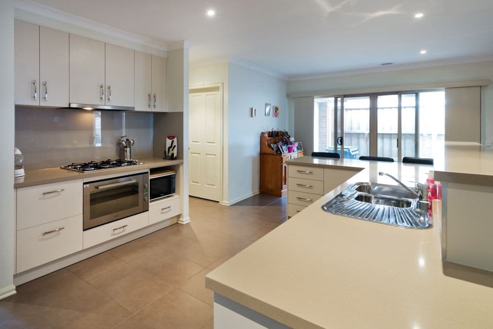 90 Botanica Springs Boulevard, BROOKFIELD VIC 3338, Brookfield - Thumbnail 2