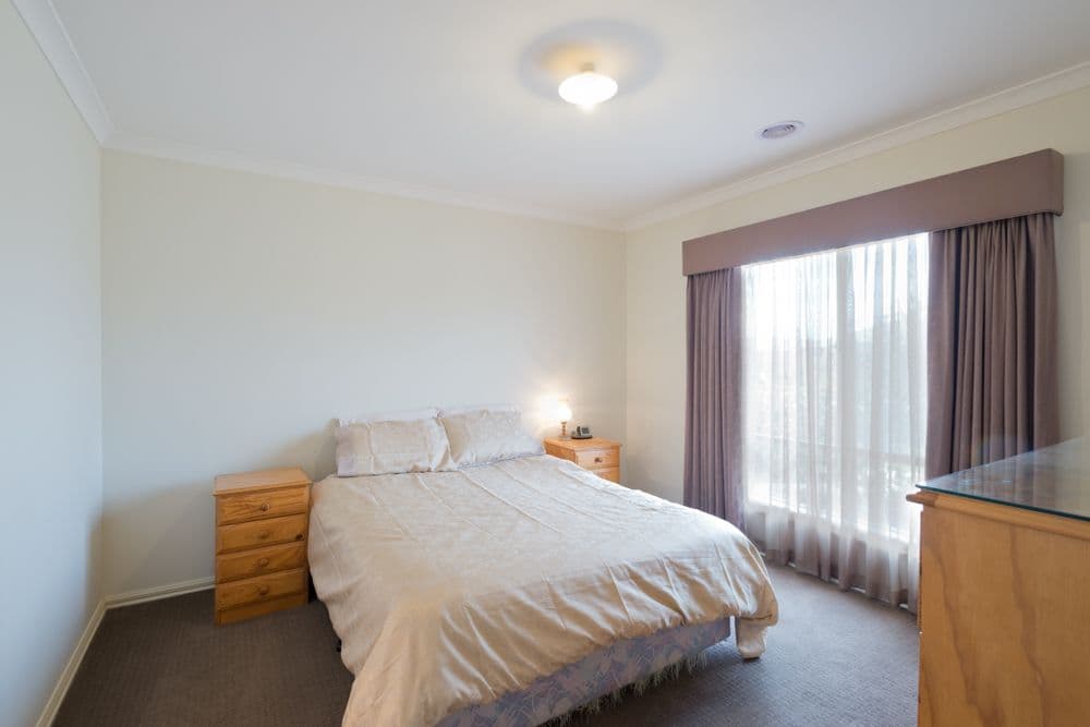 90 Botanica Springs Boulevard, BROOKFIELD VIC 3338, Brookfield - Thumbnail 8