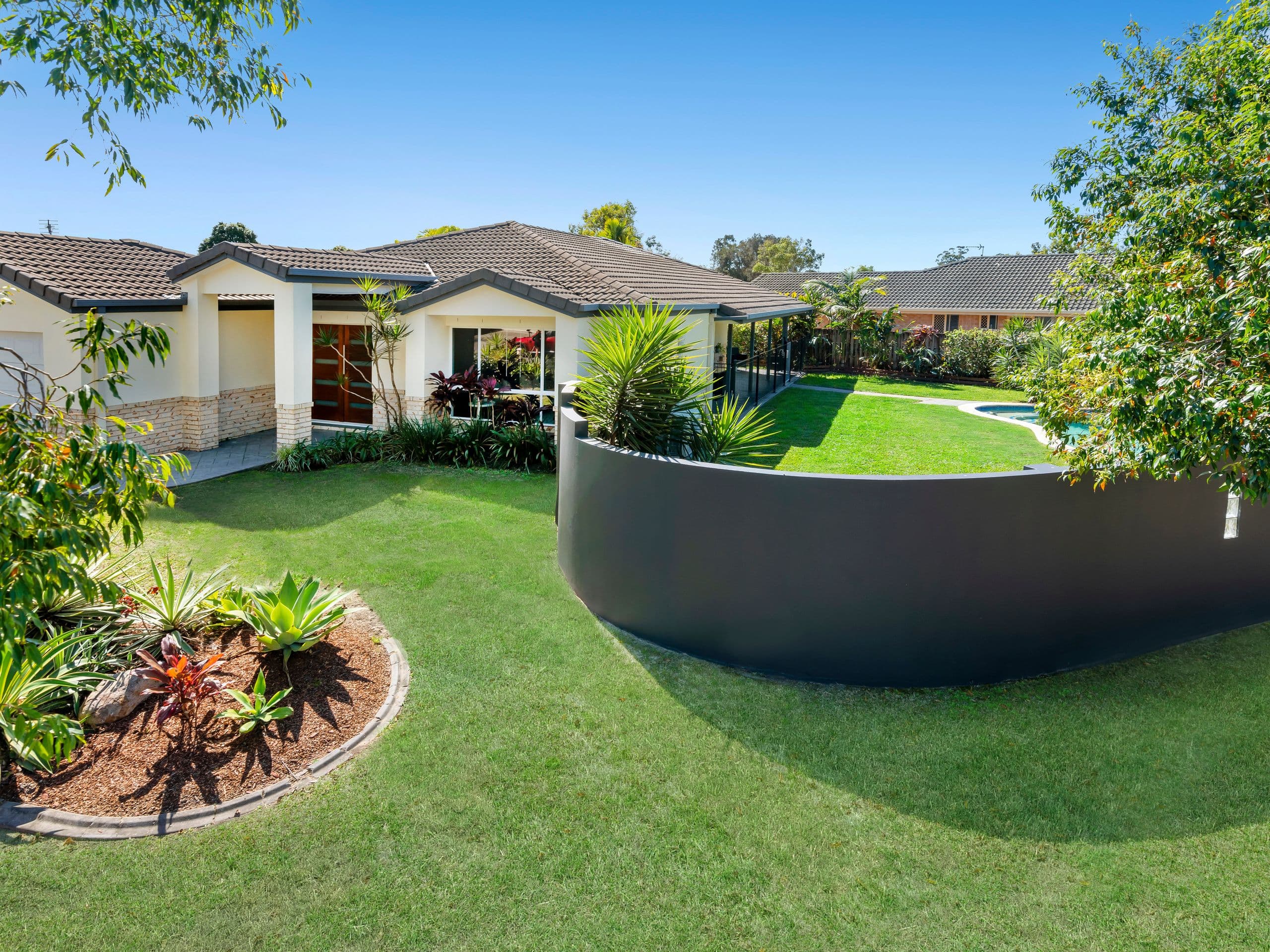 23 Ottelia Drive, Elanora QLD 4221, Elanora - Thumbnail 2
