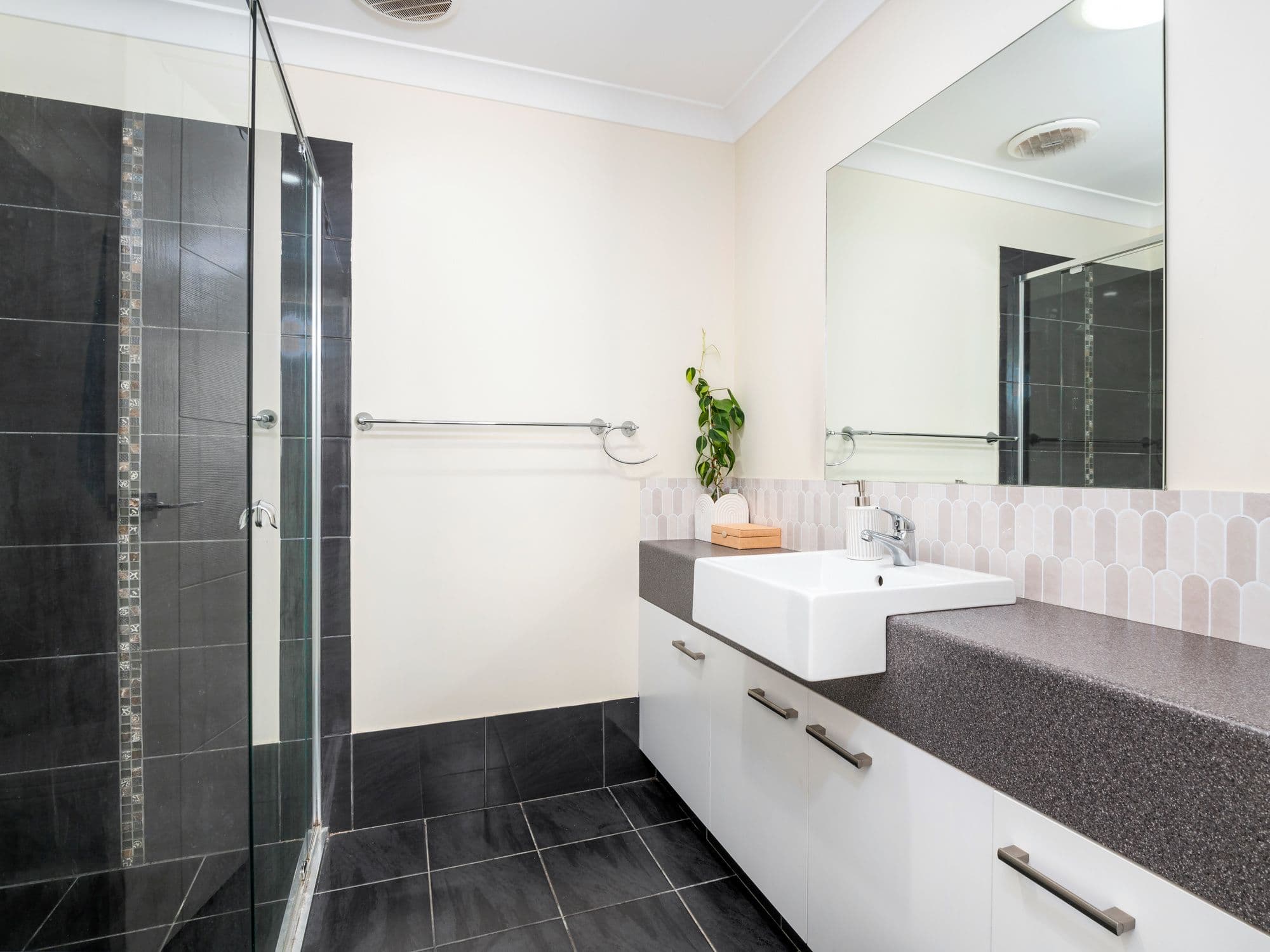 13 Hudson Street, Penrith NSW 2750, Penrith - Thumbnail 8