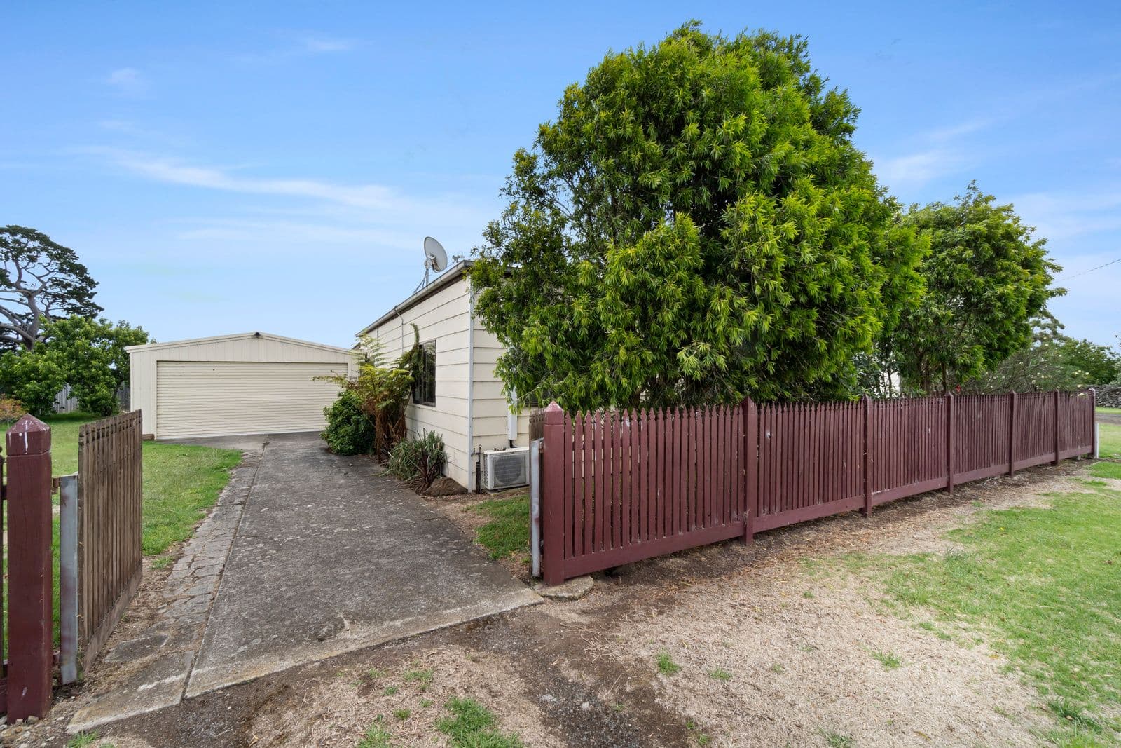 2851 Princes Highway, Pomborneit VIC 3260, Pomborneit - Thumbnail 2