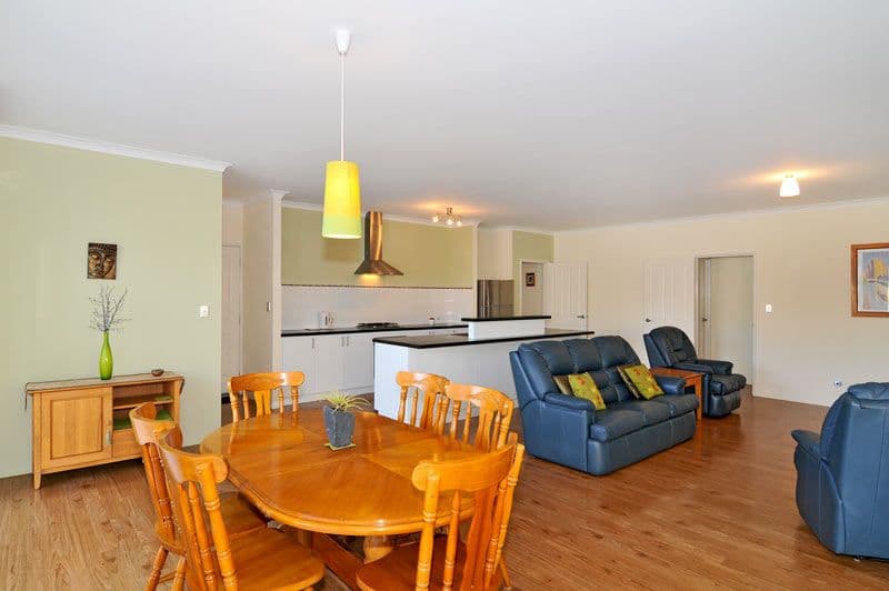76 Iluka Road, DAWESVILLE WA 6211, Dawesville - Thumbnail 2