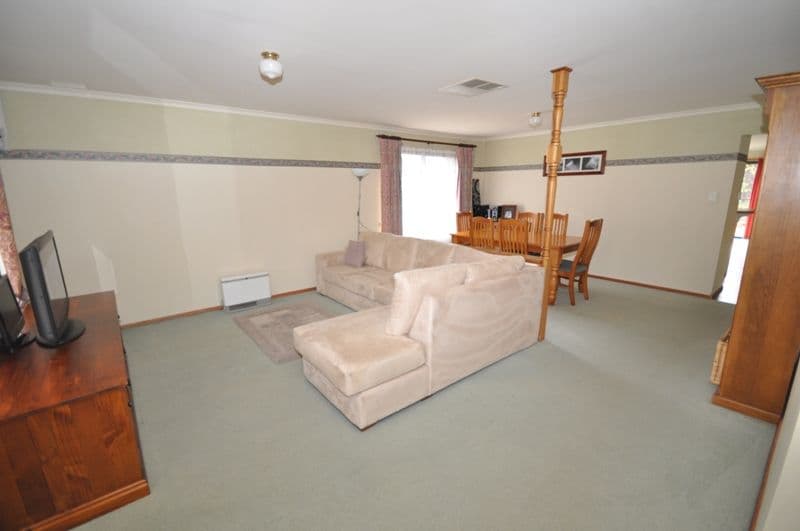 33 Amberdale Road, BLAKEVIEW SA 5114, Blakeview - Thumbnail 3
